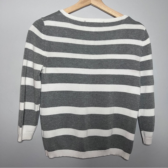 Boston Proper V-Neck Gray and White Striped 3/4 Sleeve Sweater Size XS EUC - Picture 3 of 7